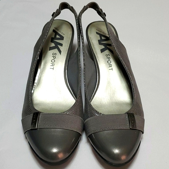 anne klein gray shoes